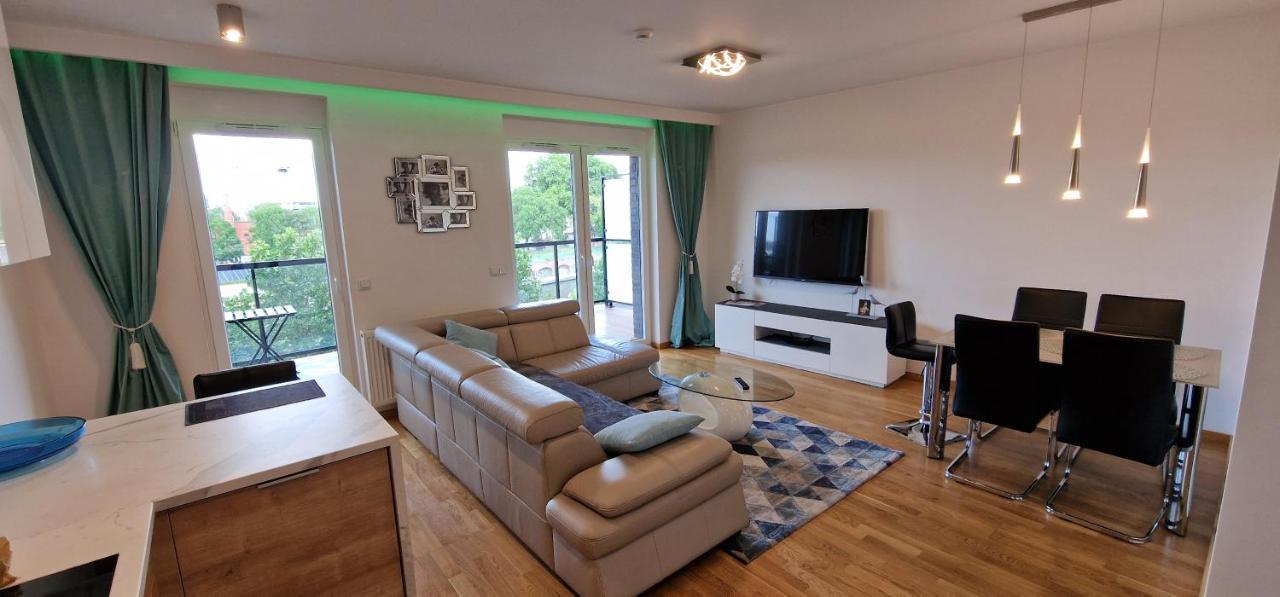 Apartment River Deluxe Atal Towers Wroclaw